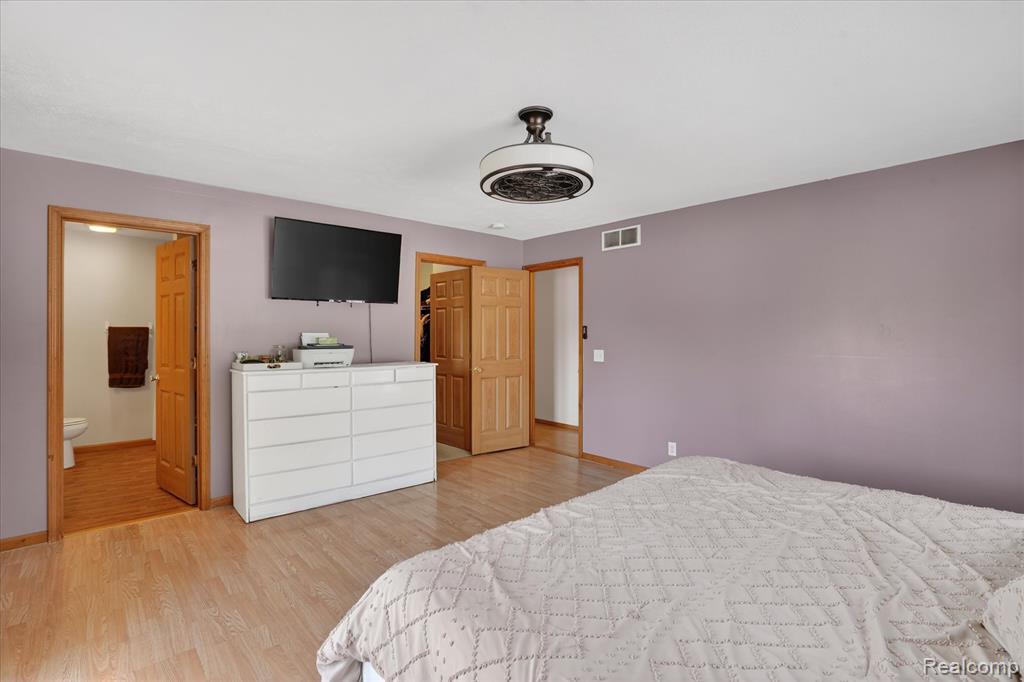 22092 Clear Lake Road, Battle Creek, MI 49014 — Photo 18