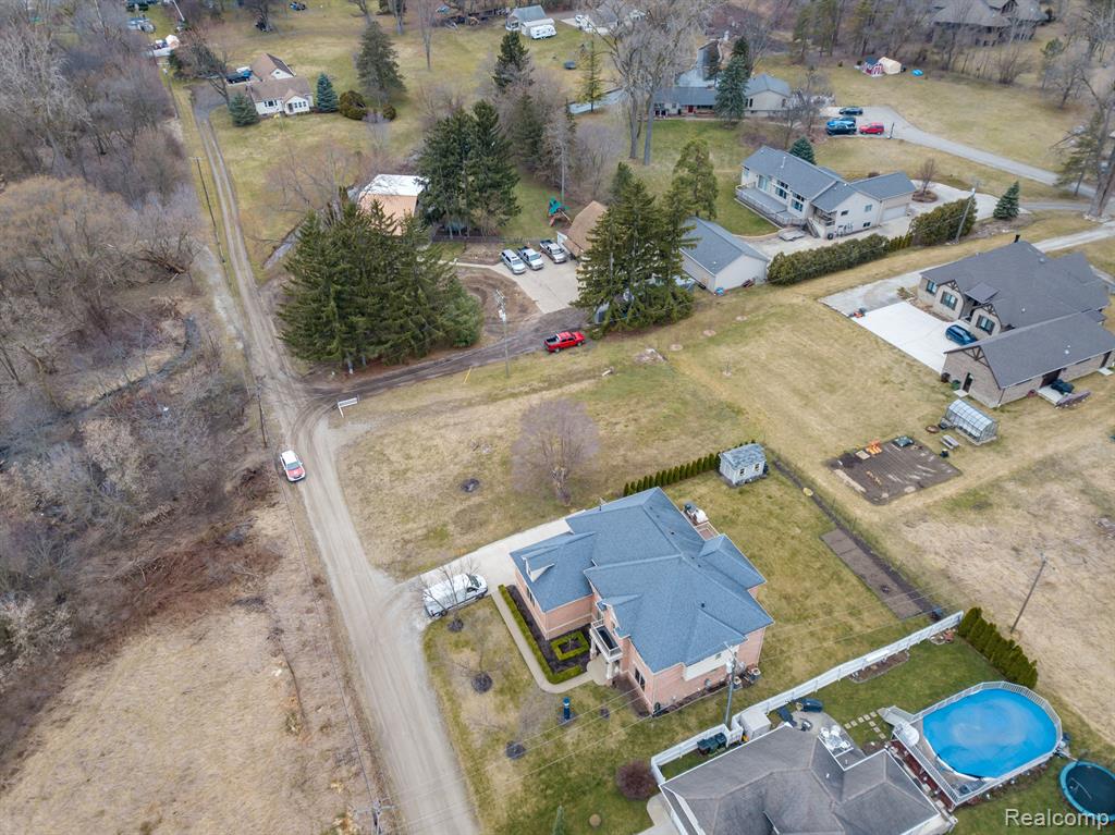 3733 CHRISTIE Lane, Shelby Twp, MI 48317 — Photo 6