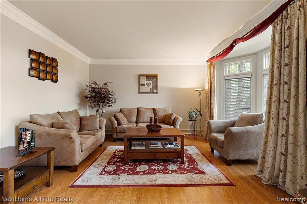 18730 MARBLE HEAD Drive, Northville, MI 48168 — Photo 30