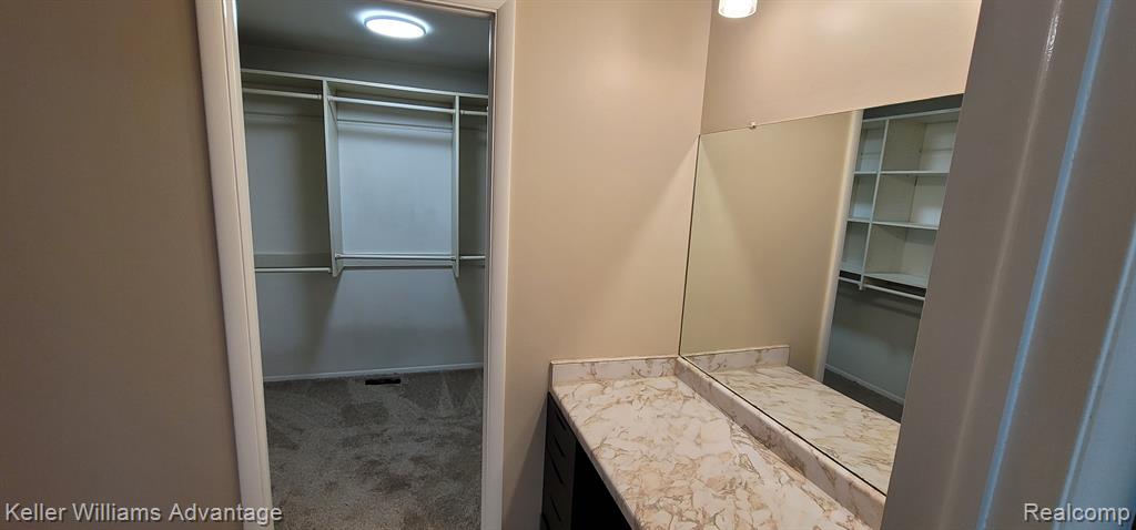 7416 Azalea Court, West Bloomfield, MI — Photo 21