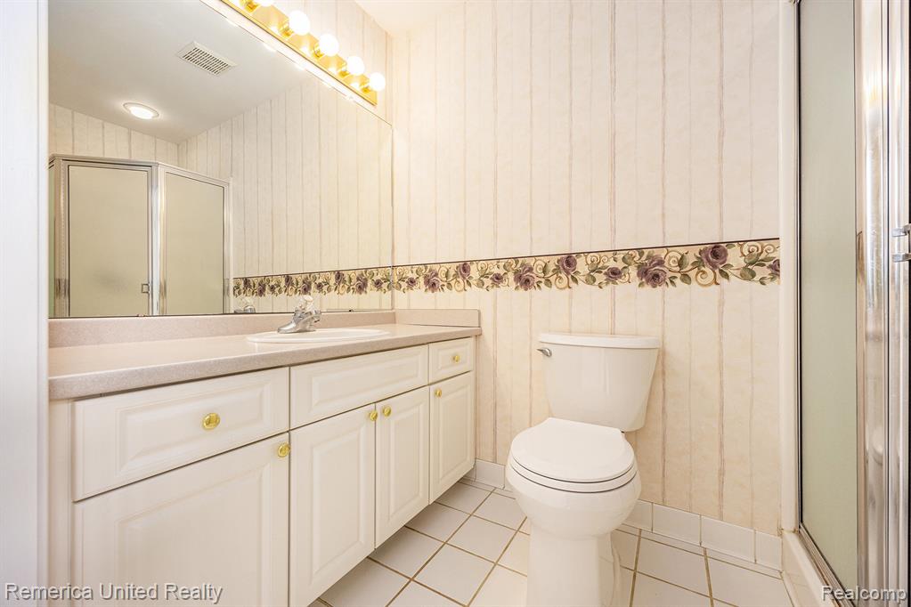 34880 Partridge Crossing, Richmond, MI 48062 — Photo 17