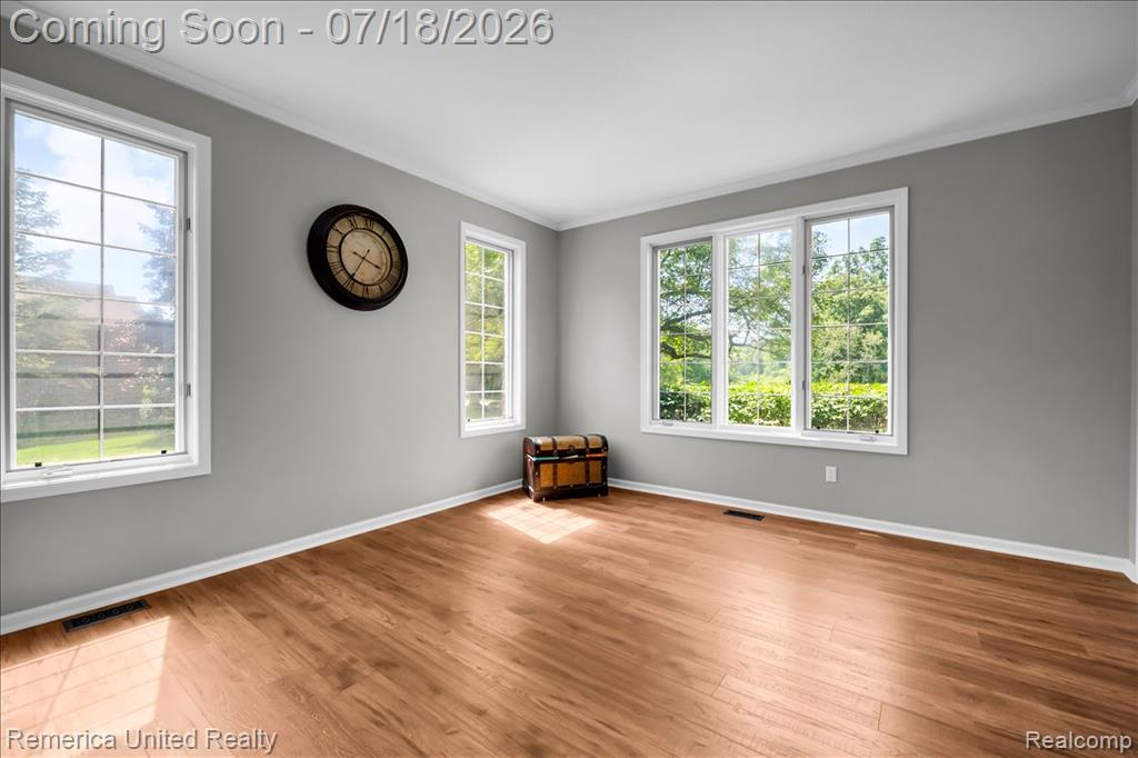 9438 Deer Creek Court, Brighton, MI 48114 — Photo 29