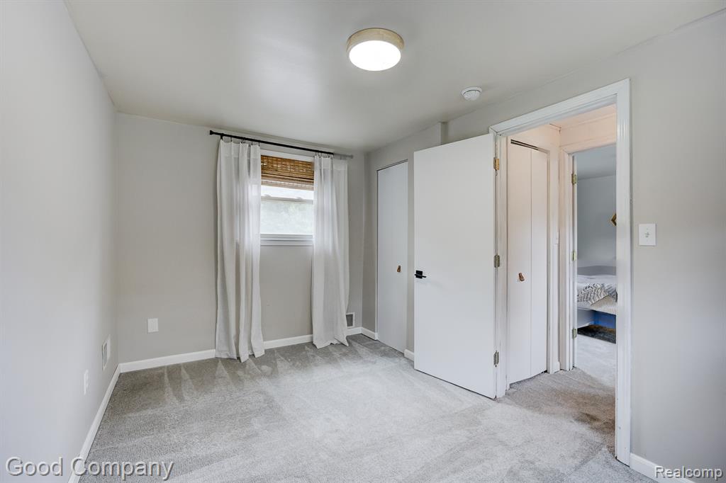 50210 Cedargrove Road, Shelby Twp, MI 48317 — Photo 44