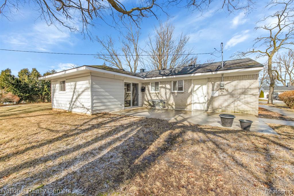 40631 Rockhill Lane, Novi, MI — Photo 21