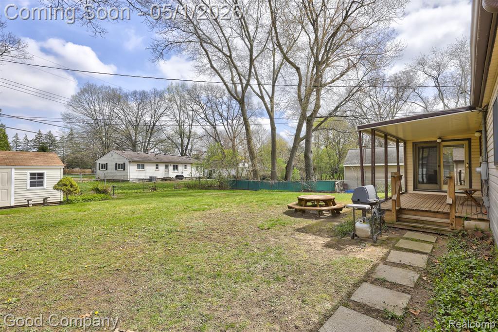 575 S Briarvale Drive, Auburn Hills, MI 48326 — Photo 36