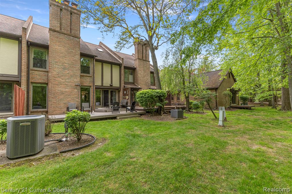 5 Timberlane Court, Dearborn, MI 48126 — Photo 42