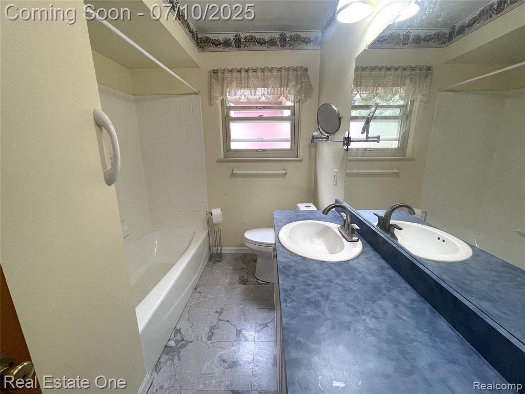 4116 Polk Street, Dearborn Heights, MI 48125 — Photo 8