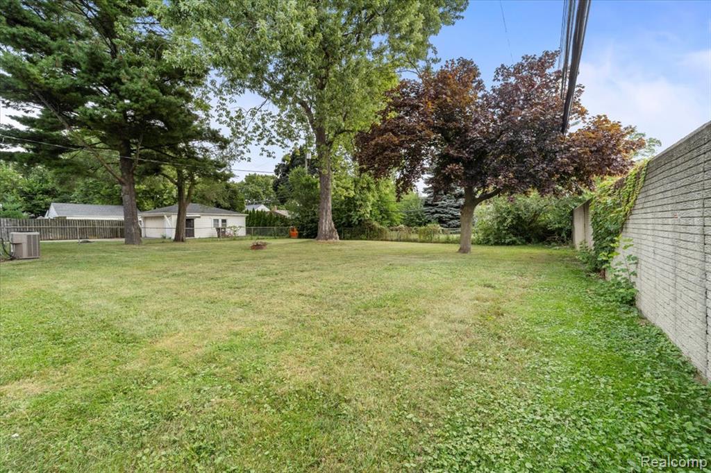 6911 Polk Street, Taylor, MI 48180 — Photo 22