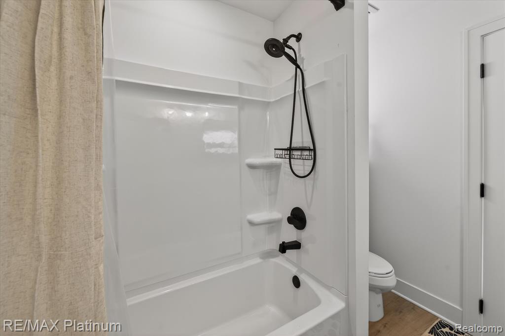 68 Pinecroft Lane, Howell, MI 48855 — Photo 20