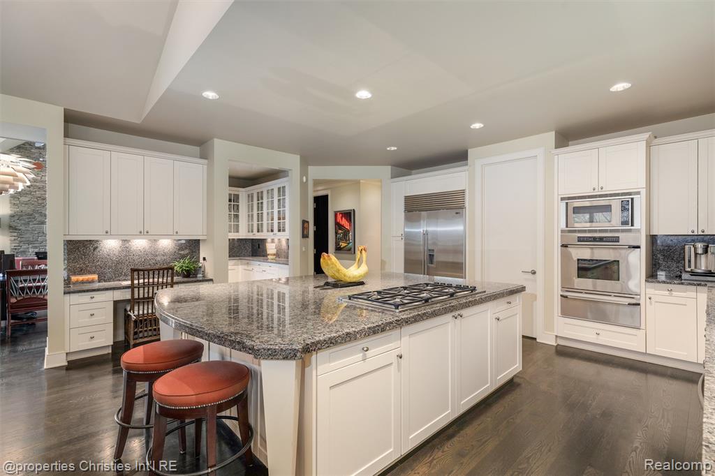 4712 Buckby Cross, Bloomfield Hills, MI 48302 — Photo 14
