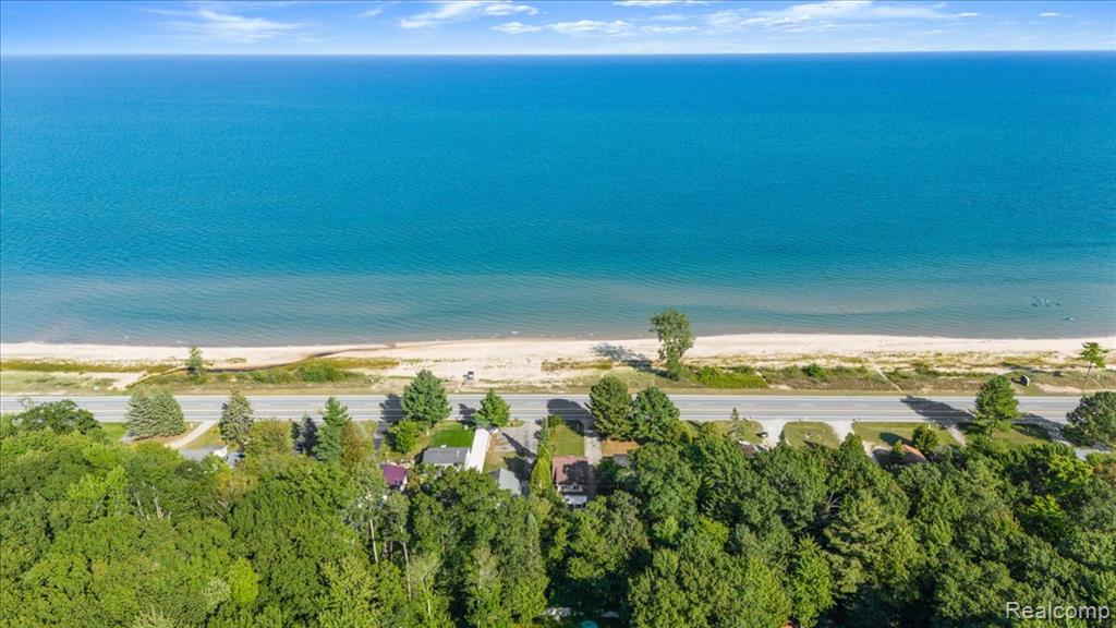 6885 N US Highway 23 E, Oscoda, MI 48750 — Photo 43