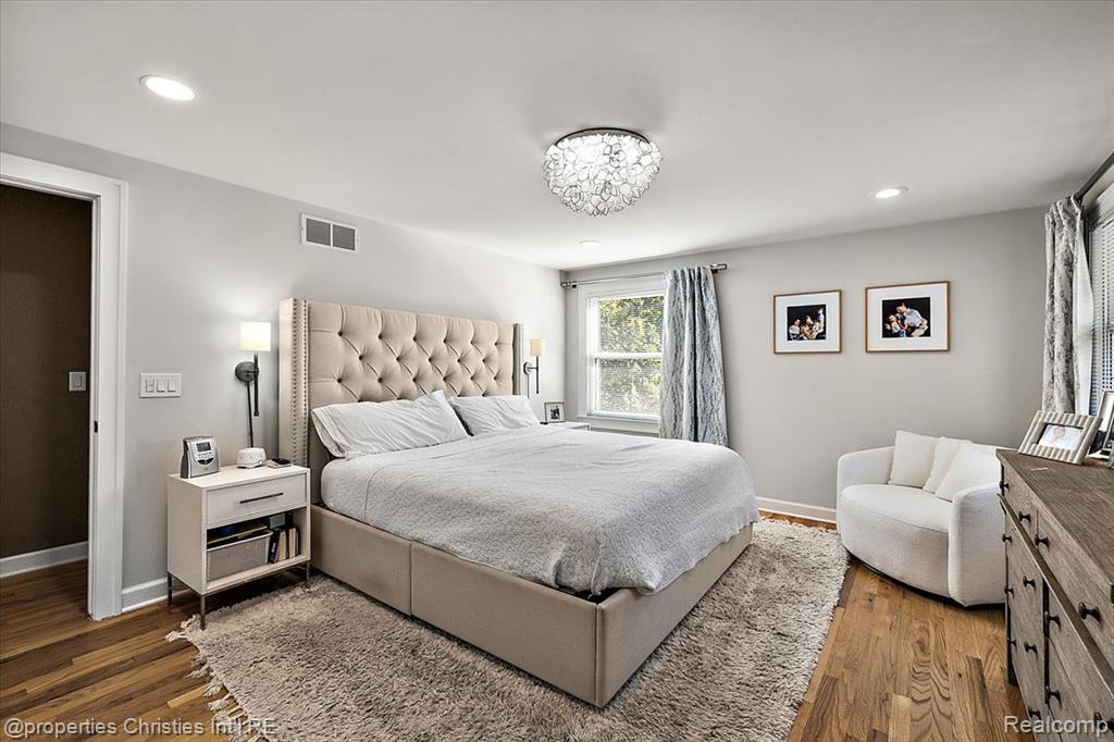 31462 Waltham Road, Beverly Hills, MI 48025 — Photo 13