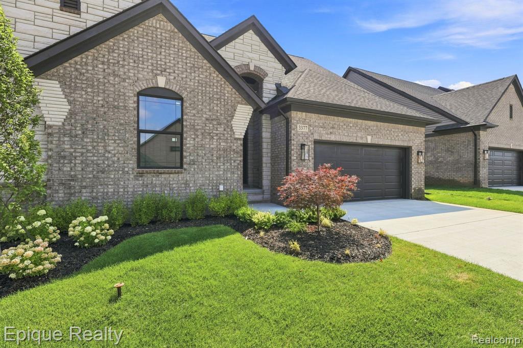 3377 Brookdale Lane - Photo 2