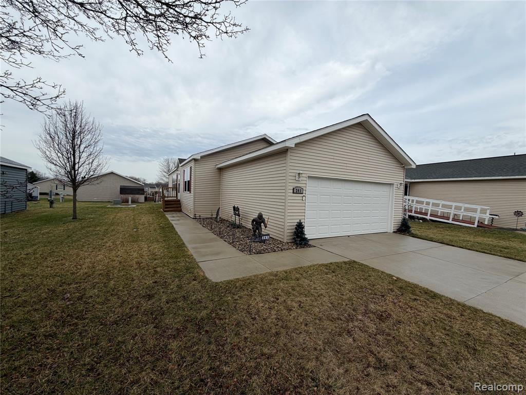 241 Waterway Court, Lapeer, MI 48446 — Photo 2