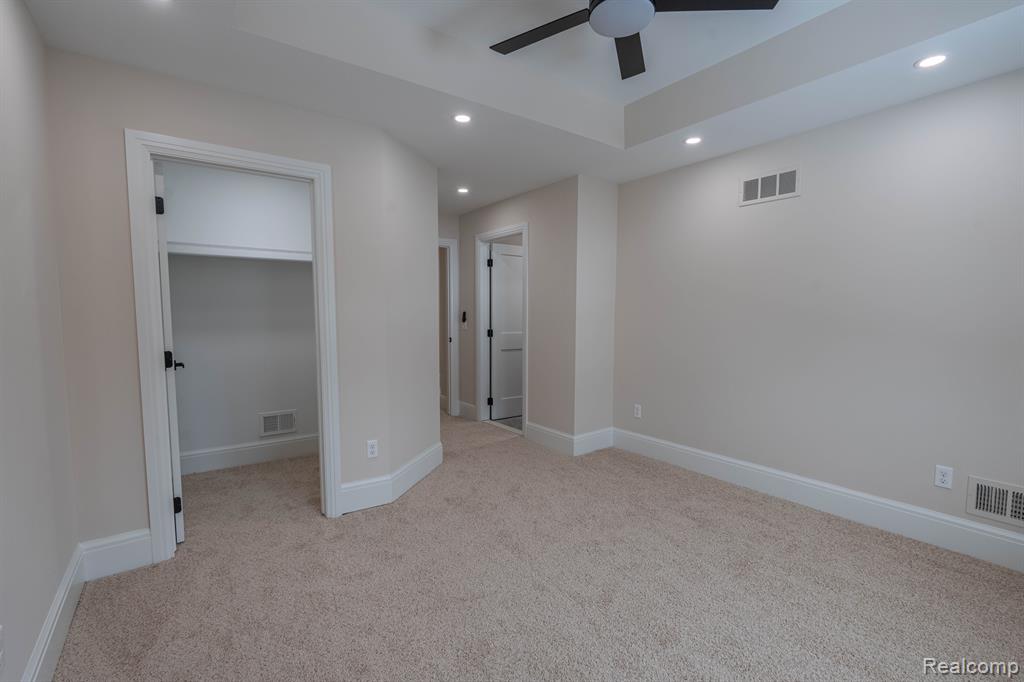 9033 DEERWOOD Road, Clarkston, MI 48348 — Photo 45