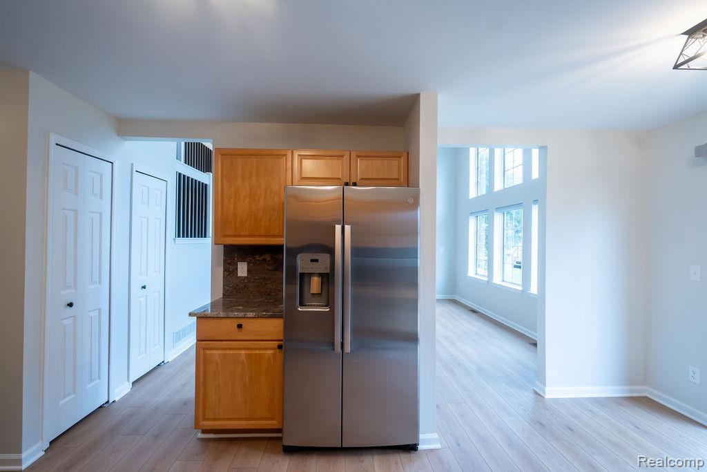 23869 McCort Drive, Flat Rock, MI 48134 — Photo 20