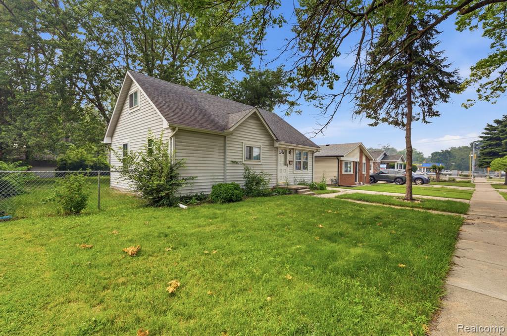 5852 Beech Daly Road, Taylor, MI 48180 — Photo 25