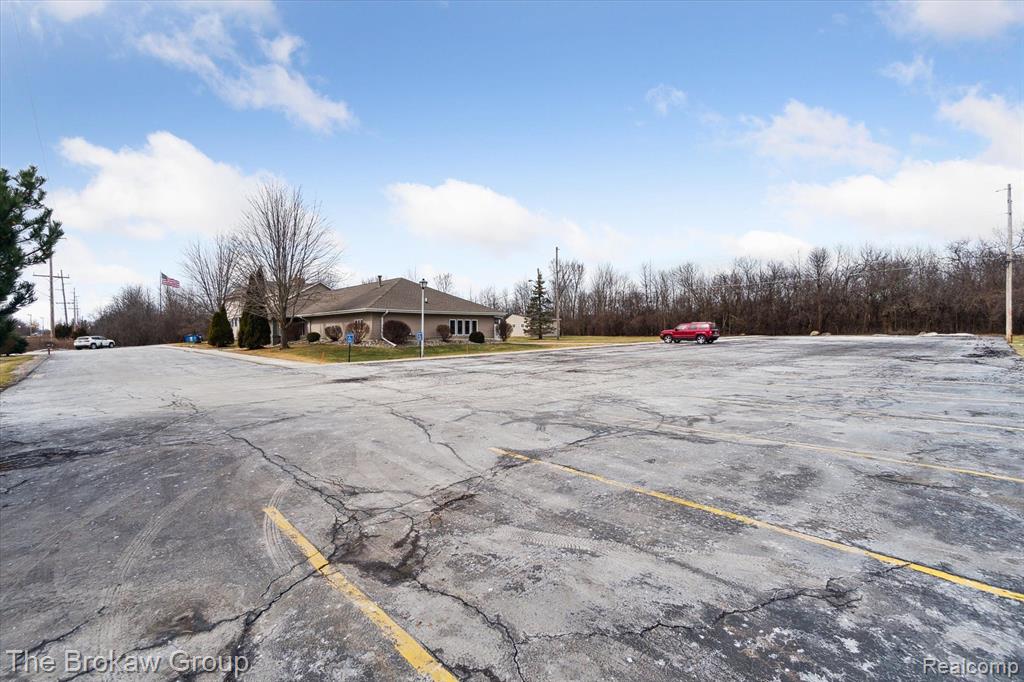 4212 LENNON Road, Flint, MI 48507 — Photo 72
