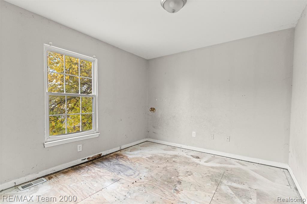 4830 Dickerson Street, Detroit, MI 48215 — Photo 25