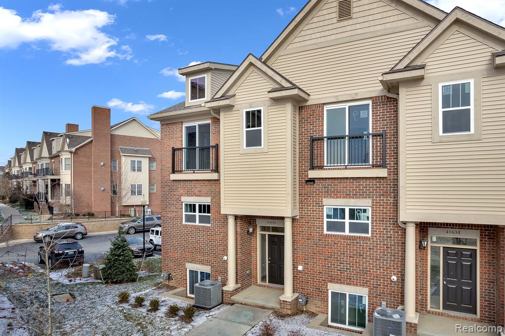41600 ORIANNA Lane, 14, Novi, MI — Photo 8