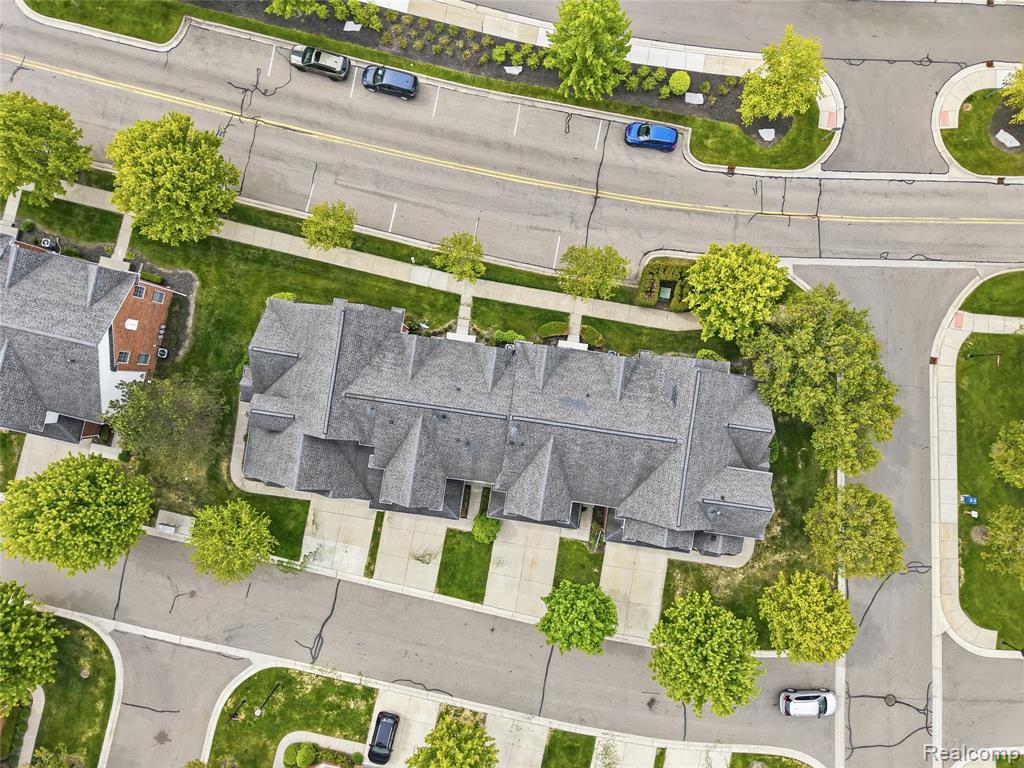 41782 Brownstone Drive, Novi, MI 48377 — Photo 46