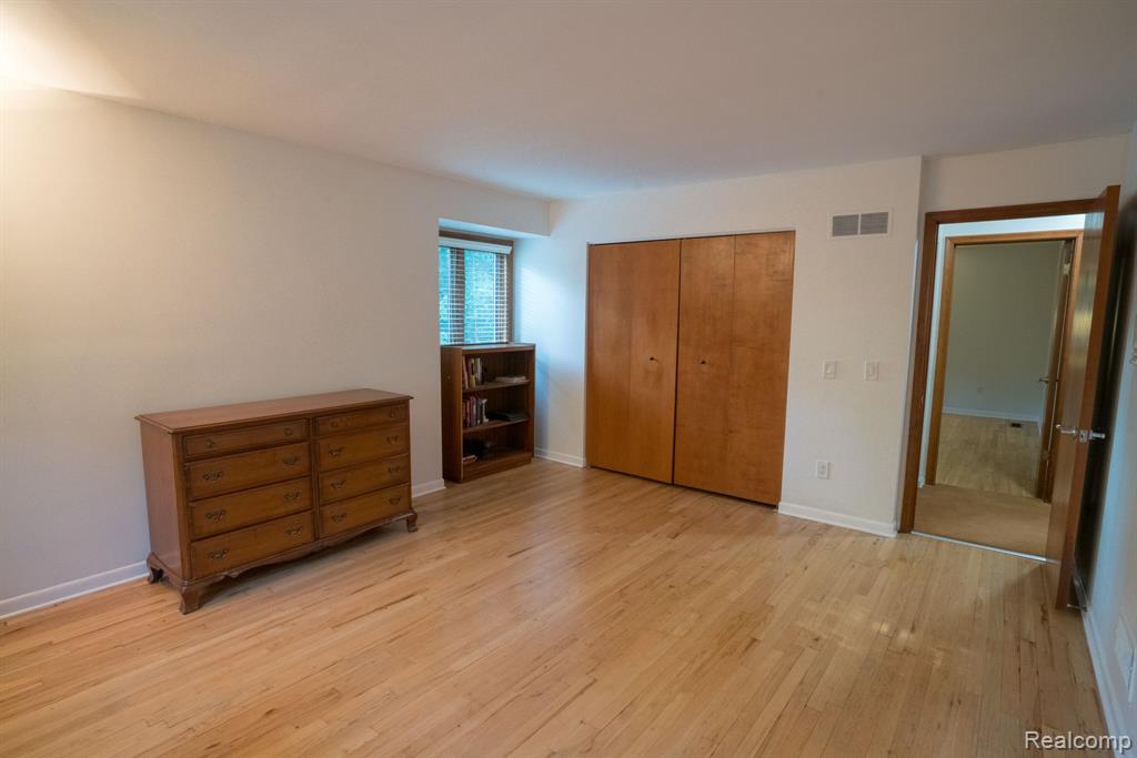 45778 FERMANAGH Drive, Northville, MI 48168 — Photo 58