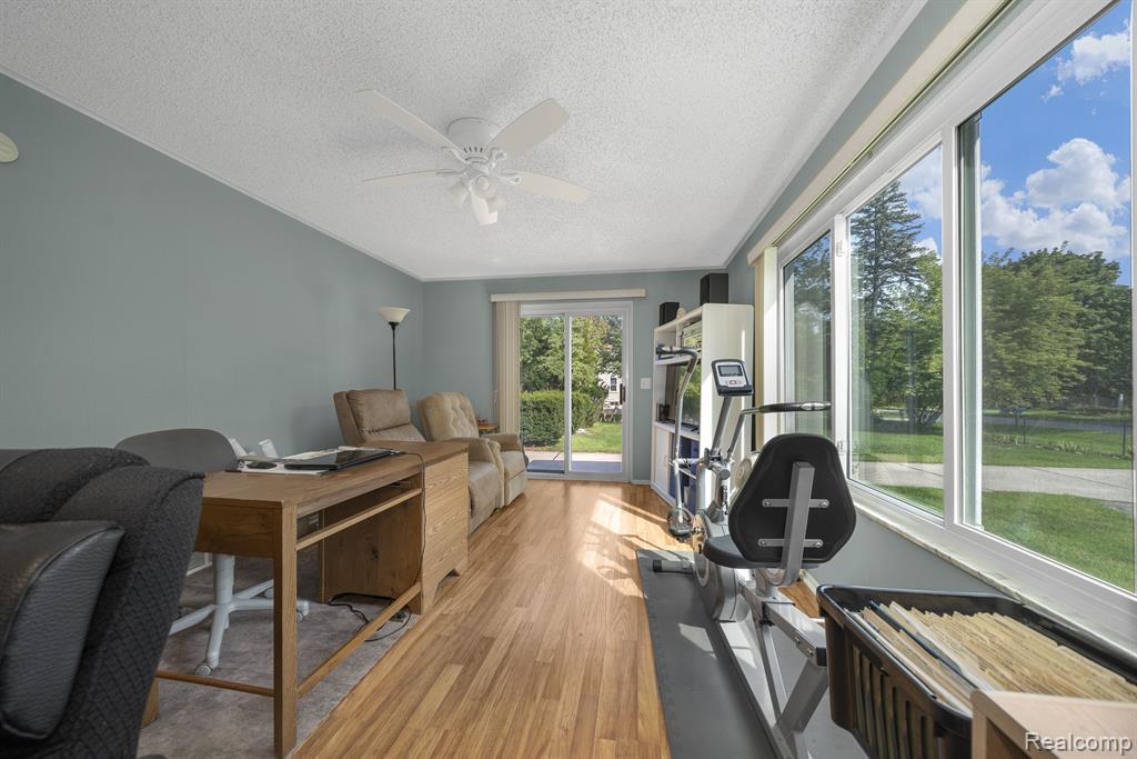 4209 Rural Street, Waterford, MI 48329 — Photo 11