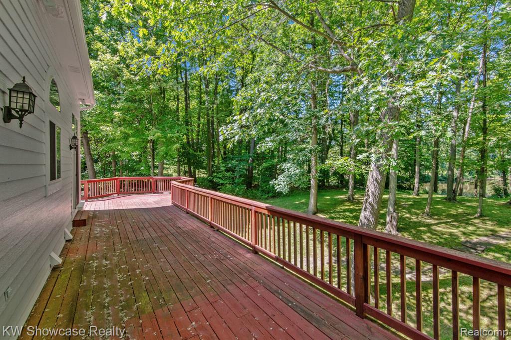 6255 WHISPERING MEADOWS Drive, White Lake, MI 48383 — Photo 53