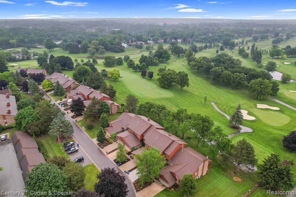 866 GREENVIEW Court, 6, Rochester Hills, MI 48307 — Photo 15