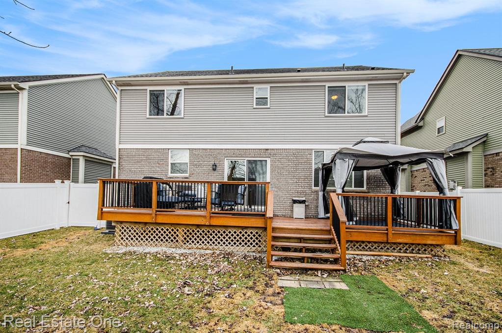 47618 VIOLA Lane, New Baltimore, MI 48047 — Photo 25