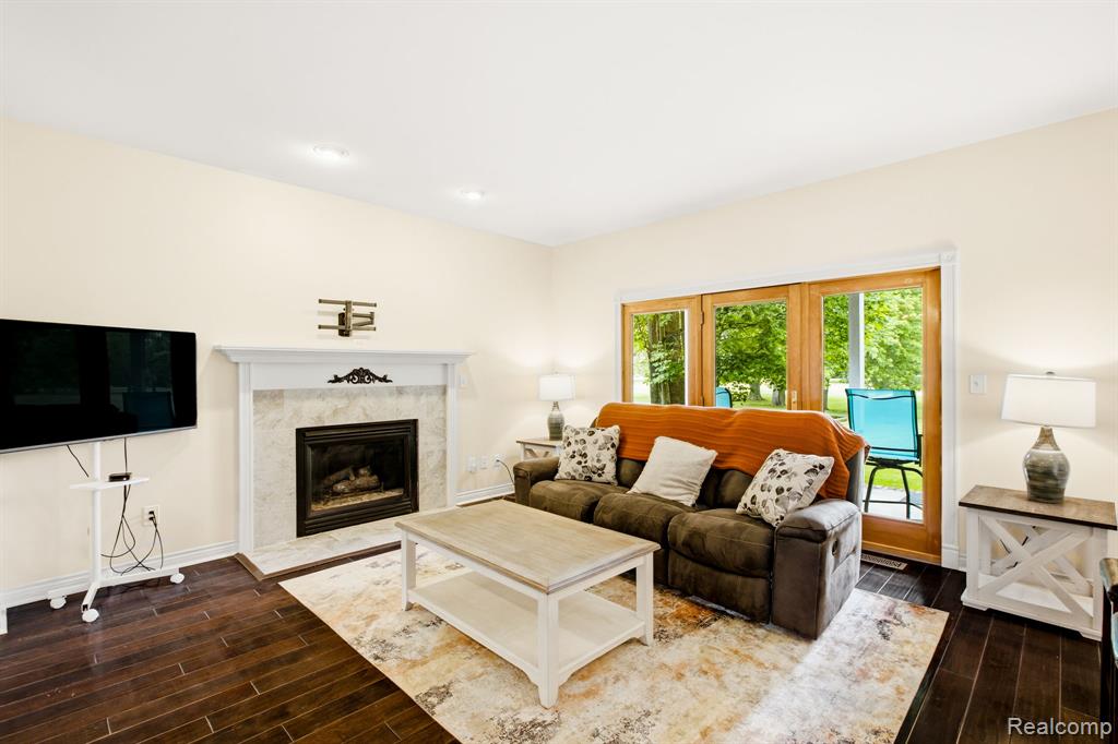 3269 Saint Andrews Drive, Port Huron, MI 48060 — Photo 9