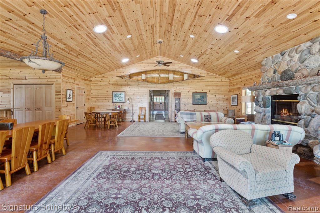 9842 Misery Bay, Alpena, MI 49707 — Photo 13