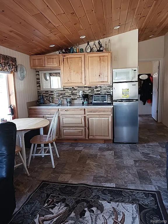 11090 Baldwin Road, Chesaning, MI 48616 — Photo 17