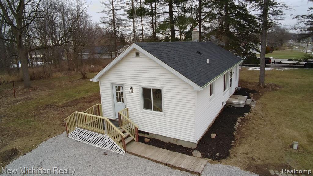 5390 BROBECK Street, Flint, MI 48532 — Photo 3