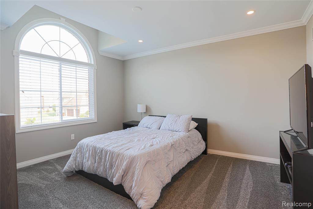 55761 Timbers Edge Drive, Shelby Twp, MI 48316 — Photo 25