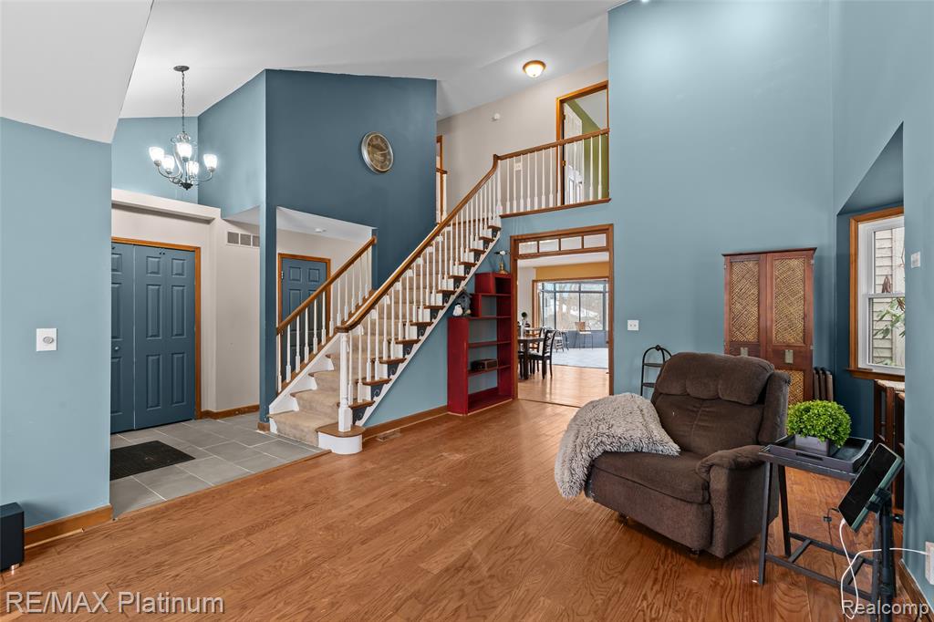 506 Foxfire Drive, Howell, MI 48843 — Photo 10