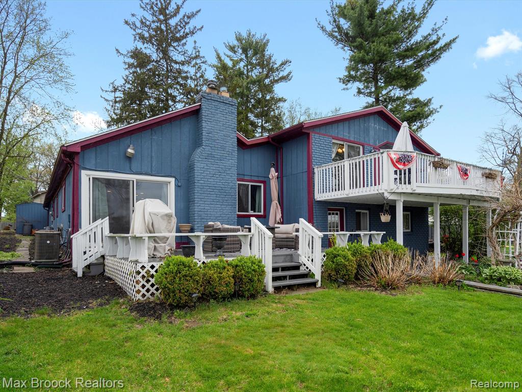 9431 MANDON Road, White Lake, MI — Photo 18