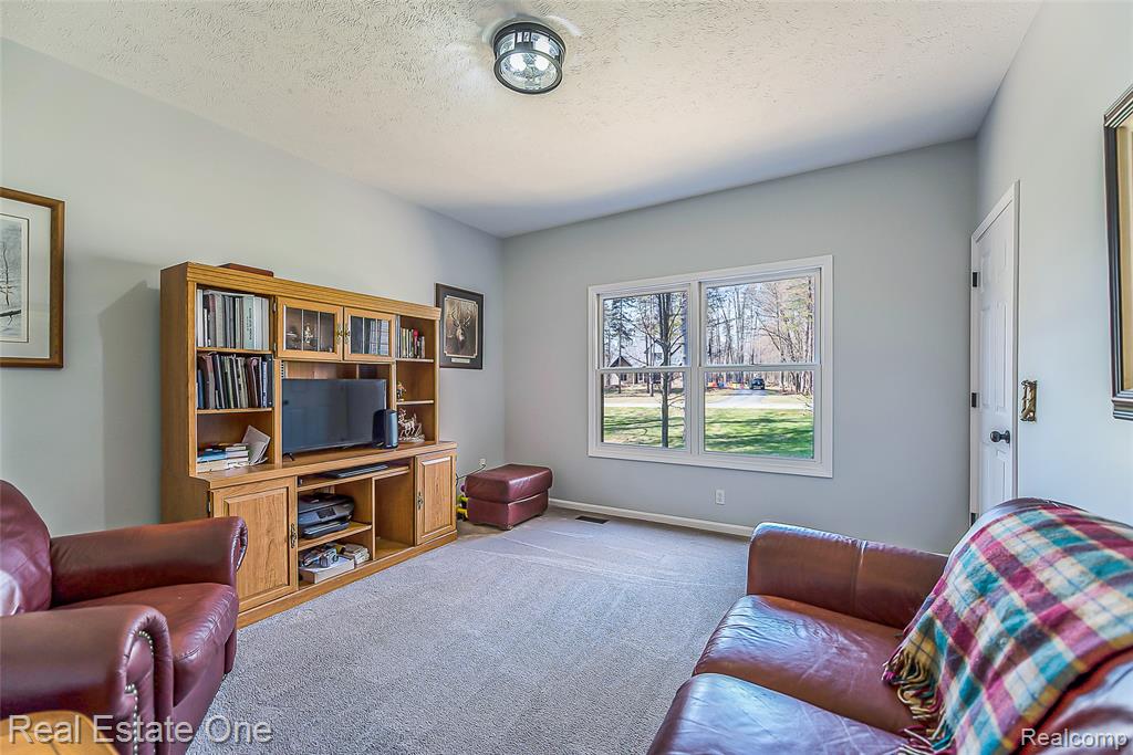 4387 Emu Drive, Pinckney, MI 48169 — Photo 40