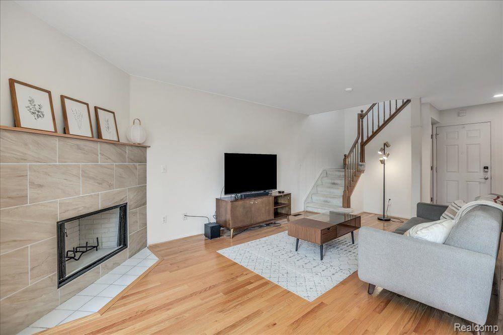 1653 Bennington Court, Canton, MI 48188 — Photo 9