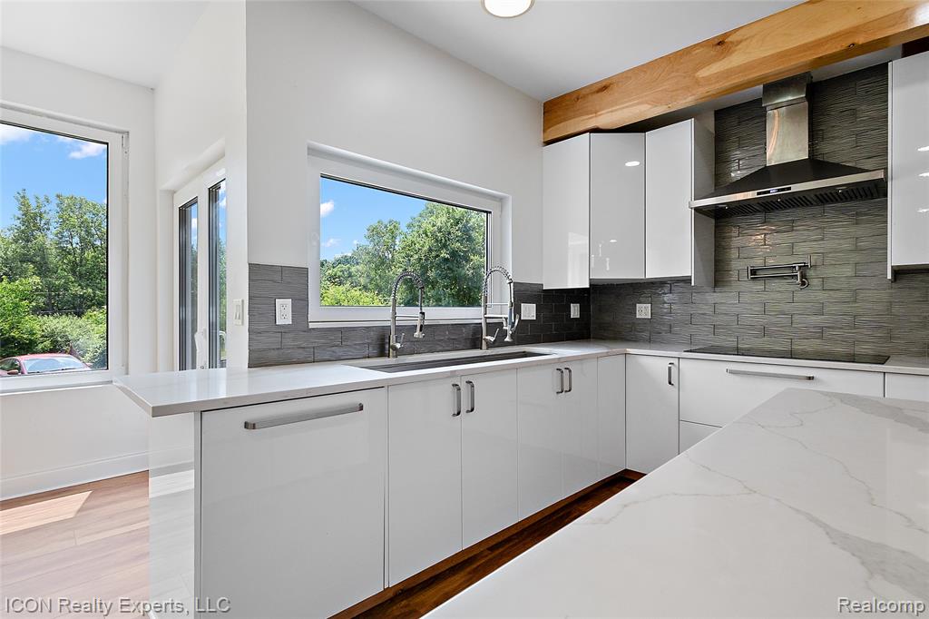6727 Napier Road, Plymouth, MI 48170 — Photo 33