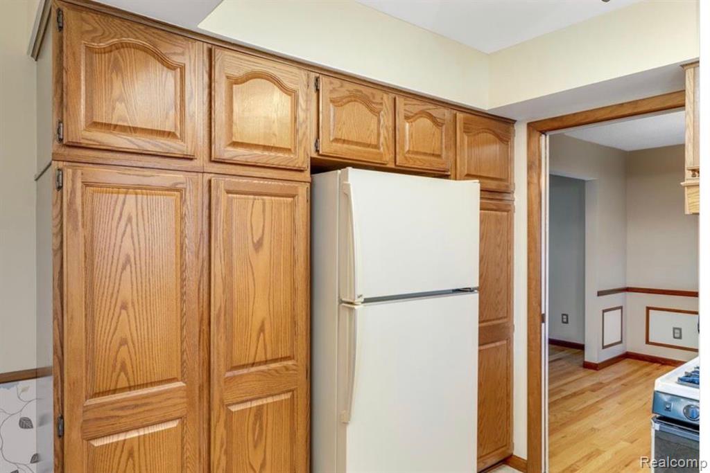 31346 Shaw Drive, Warren, MI 48093 — Photo 14