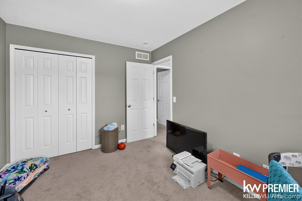 551 Indian Oaks Drive, Howell, MI 48843 — Photo 17