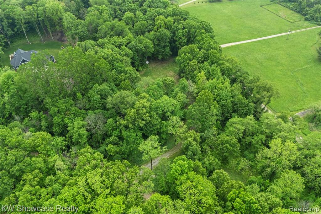 7800 Pontiac Lake Road, White Lake, MI — Photo 11