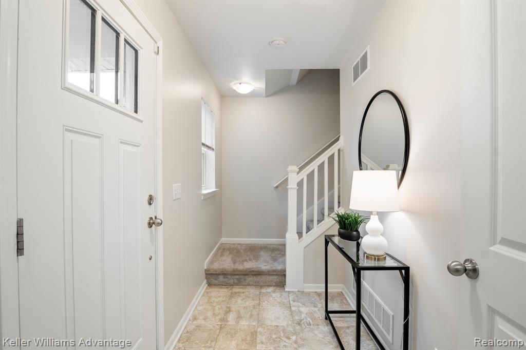 419 WRIGHT Street, Wixom, MI 48393 — Photo 14