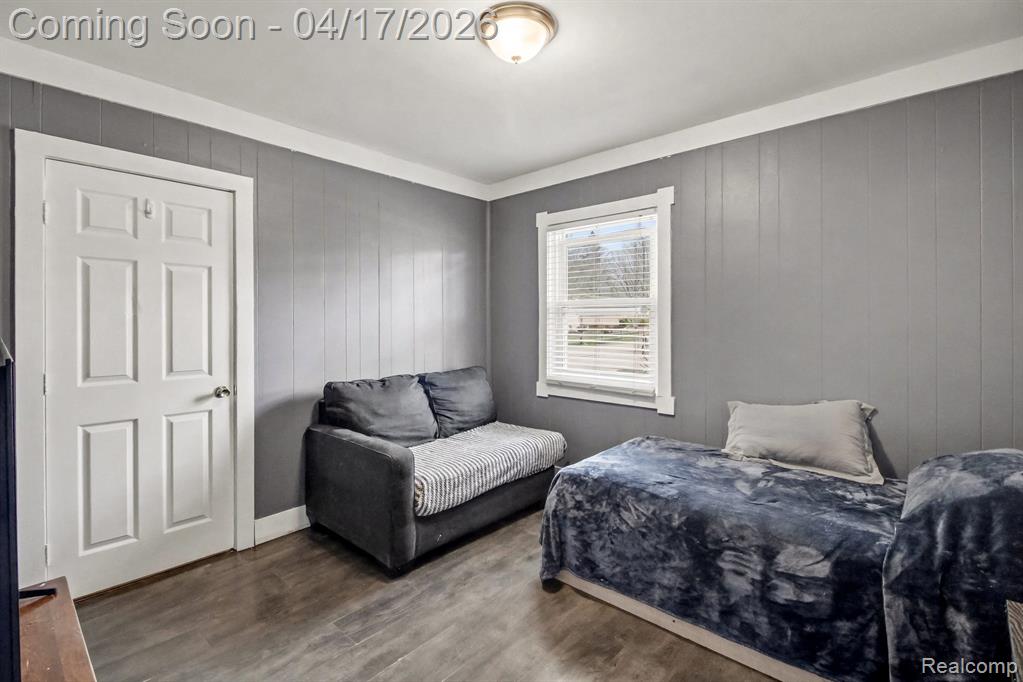 1612 Connecticut Street, Wolverine Lake, MI 48390 — Photo 12