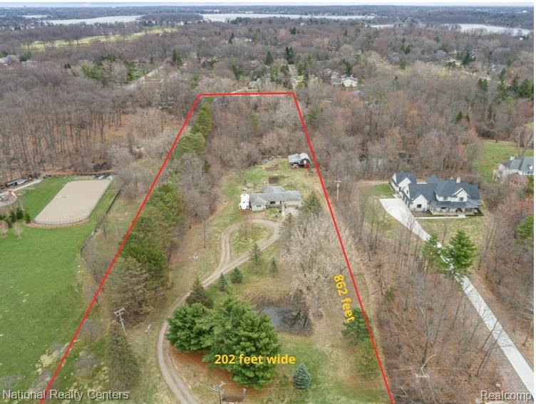 3641 Northwood Drive, West Bloomfield, MI, 48324