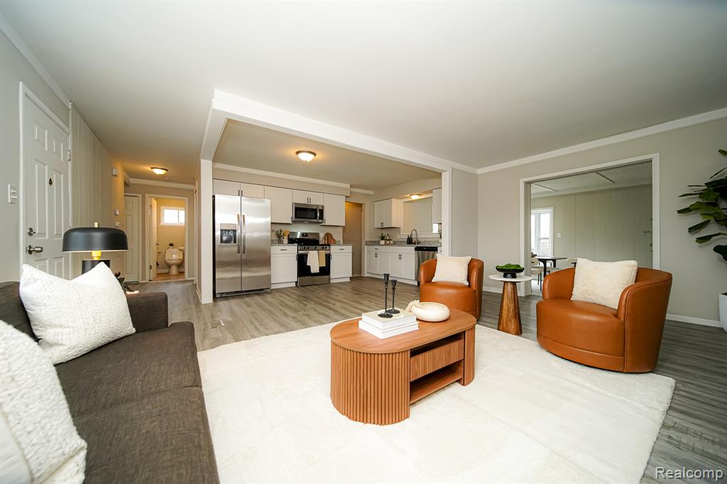30644 HAYES Road, Roseville, MI 48066 — Photo 18