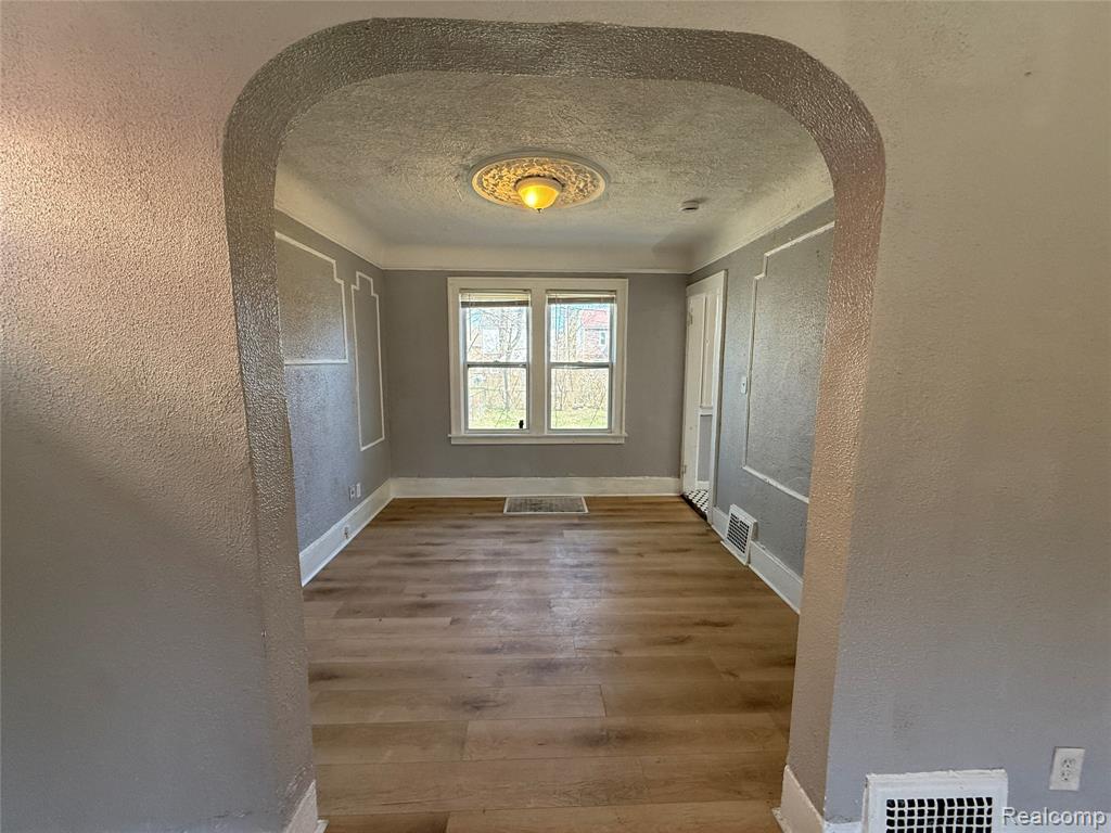 16206 Snowden Street, Detroit, MI 48235 — Photo 10