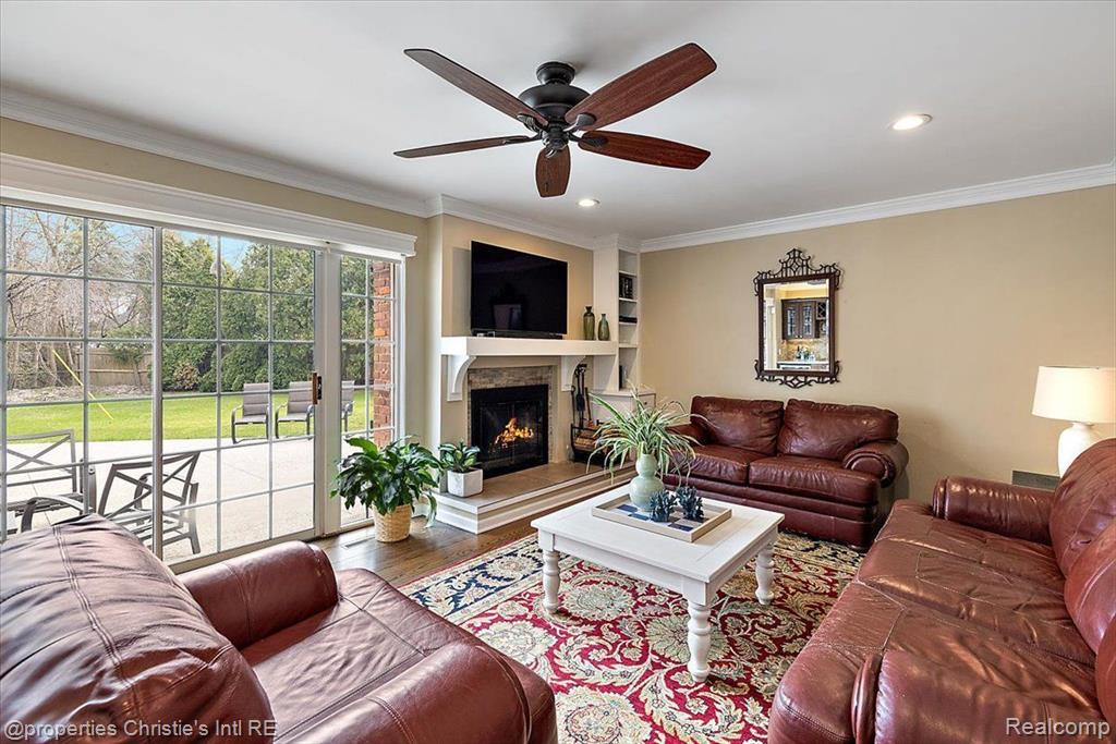 536 Middlesex Road, Grosse Pointe Park, MI 48230 — Photo 21