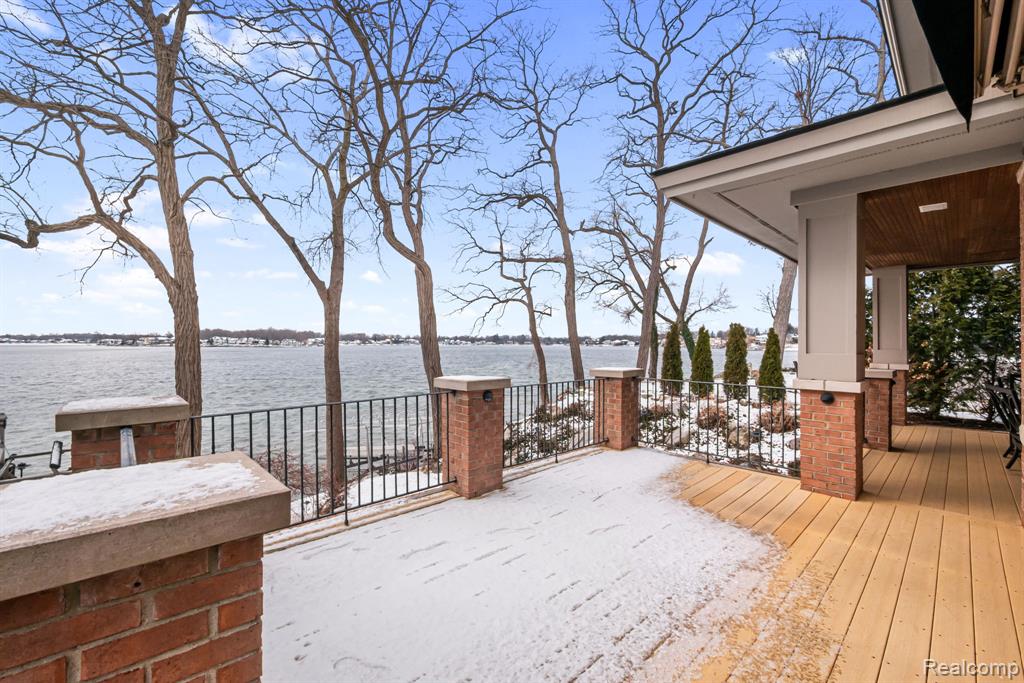 7405 Locklin, West Bloomfield, MI 48324 — Photo 52